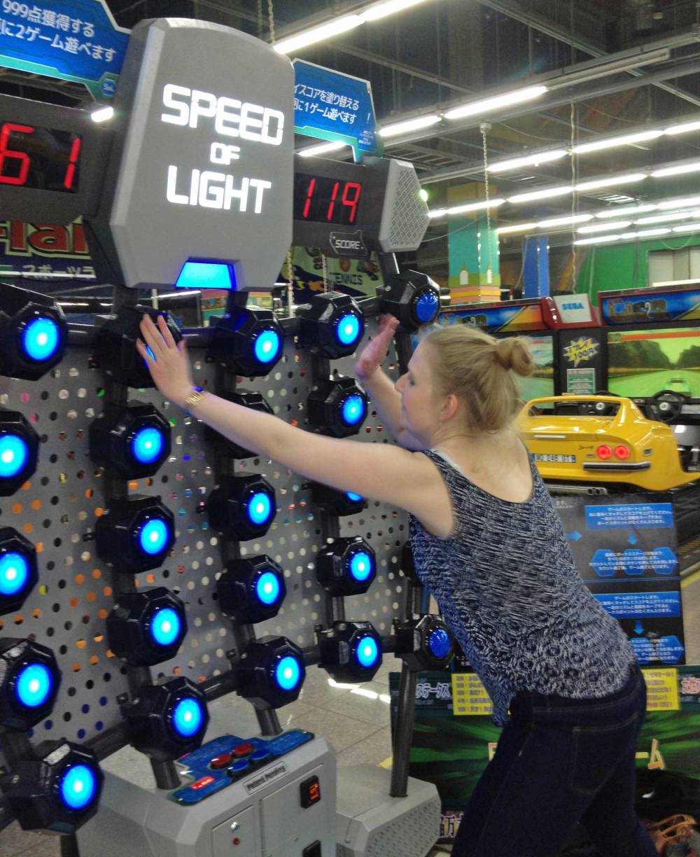 Spielhalle auf Odaiba in Tokyo