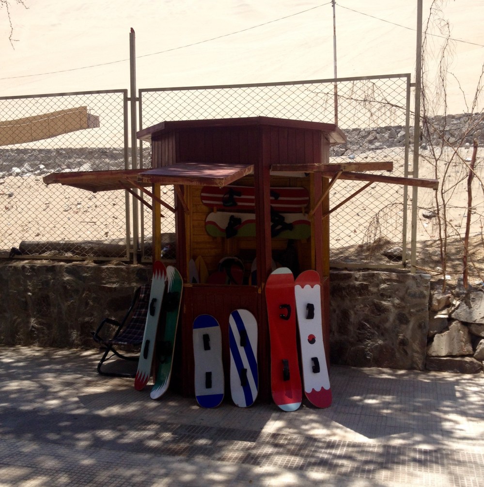 Sandboard-Herstellung in Peru